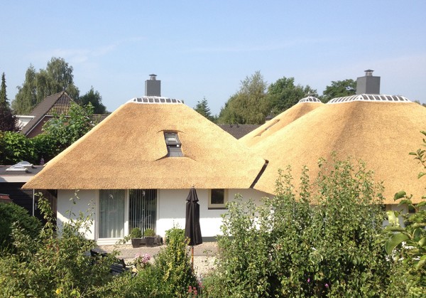 van leien dak naar rieten dak