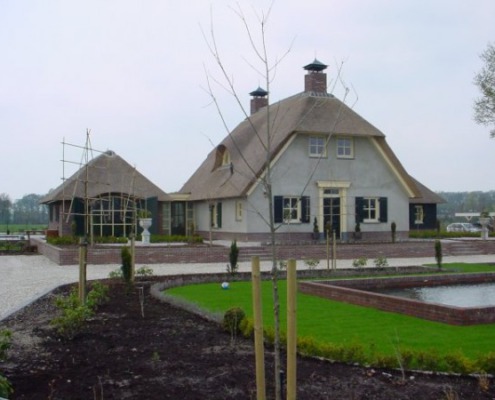 rietgedekte boerderijstijl woning