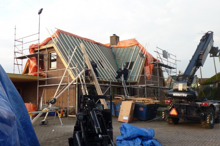 timmer werkzaamheden open constructie rieten dak