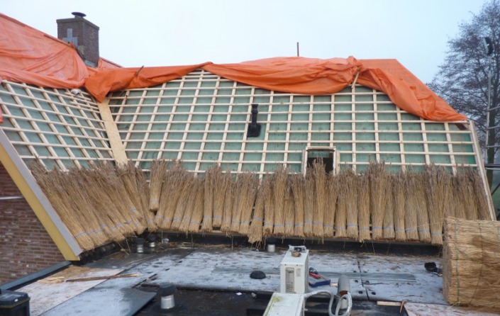 open constructie rieten dak