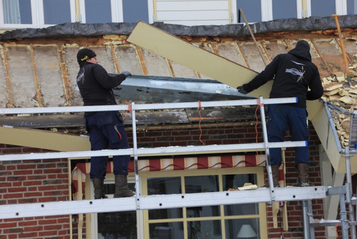 timmerwerk van pannen naar riet